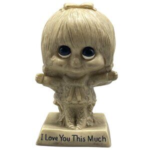 Vintage 1970 W&R Berries figurine I Love You This Much sillisculpt figurine READ